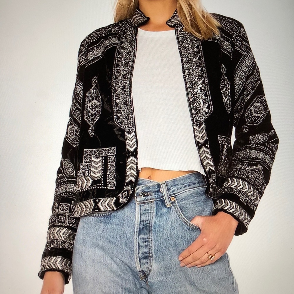 Raga Eclipse Black Velvet embellished jacket Sz.M